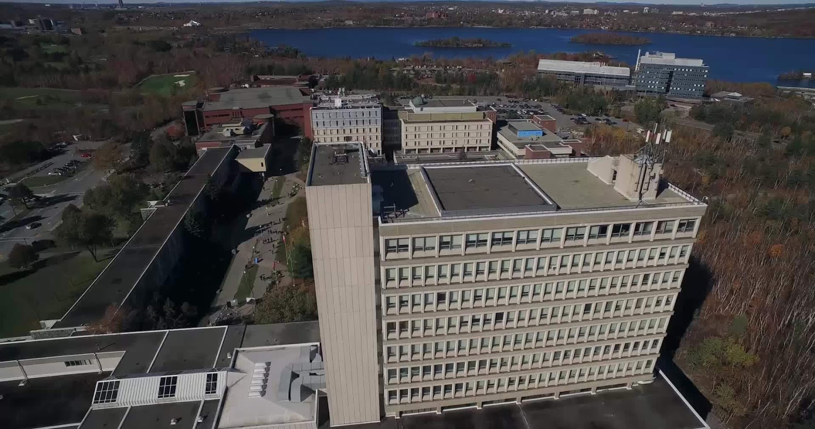 Aerial view of building at Laurentian Unversity